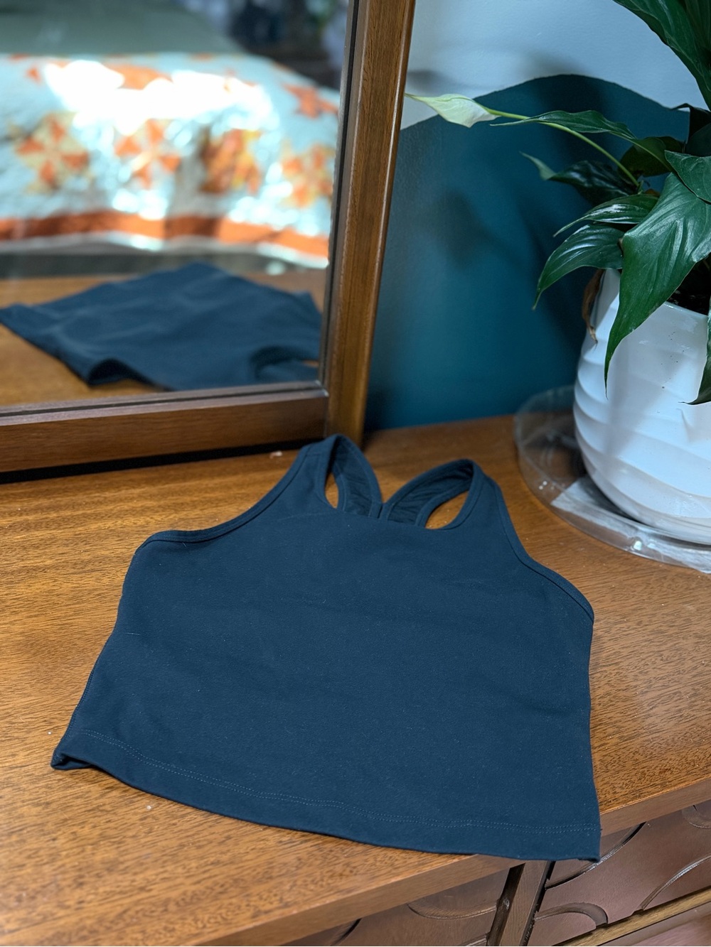 Beyond Yoga Black Racerback Crop Tank Top/long bra
